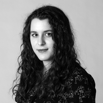 Lara Asam, black and white photo, young woman with curly long hair