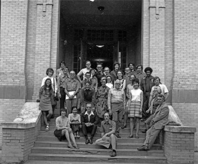 Small version of an old photo of faculty from the 1980s.