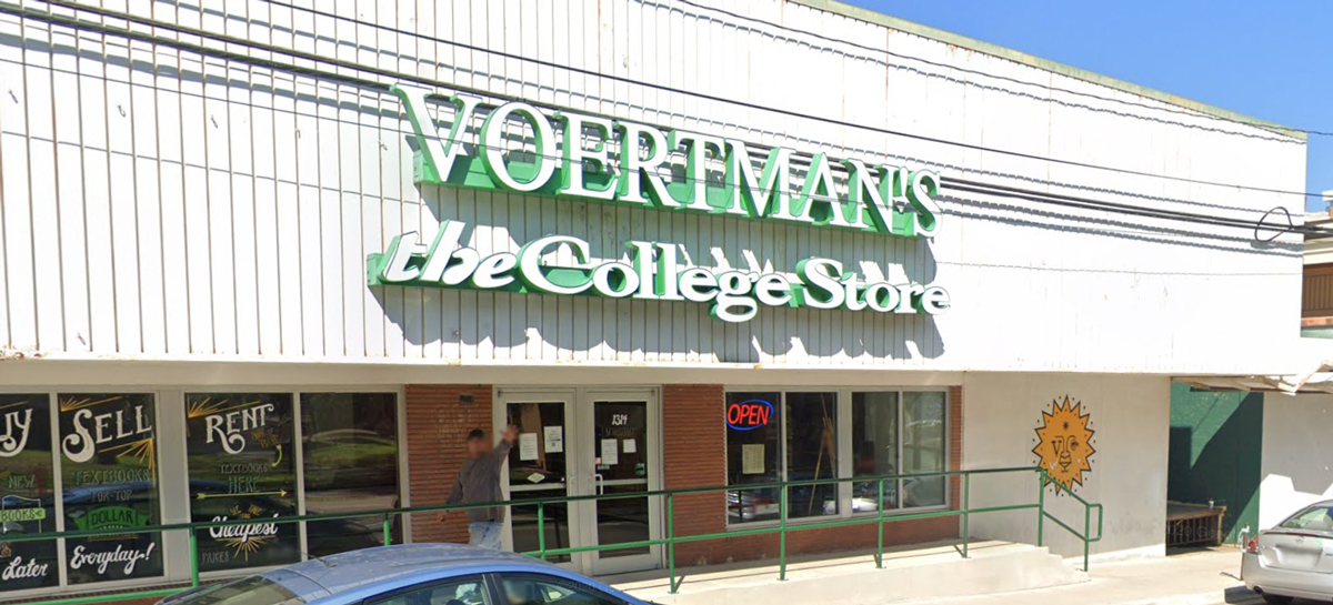 Facade of the Voertman's store 